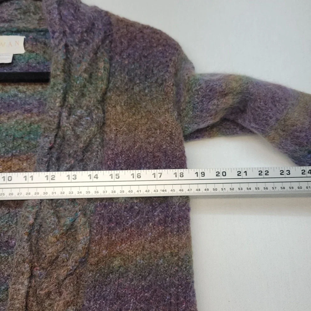 Hand Knitted *no size